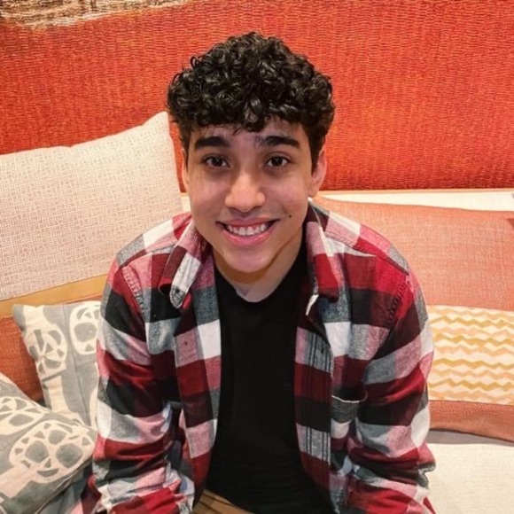 Meet your Posher, Bassem - Picture 1 of 1